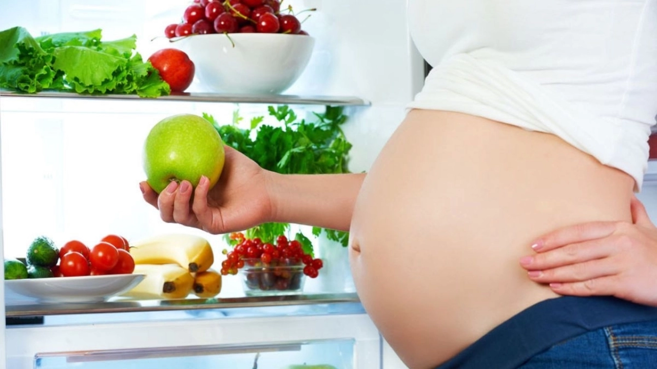 Hamilelerin yemesi gerekenler beslenme şekli ve beslenme listesi